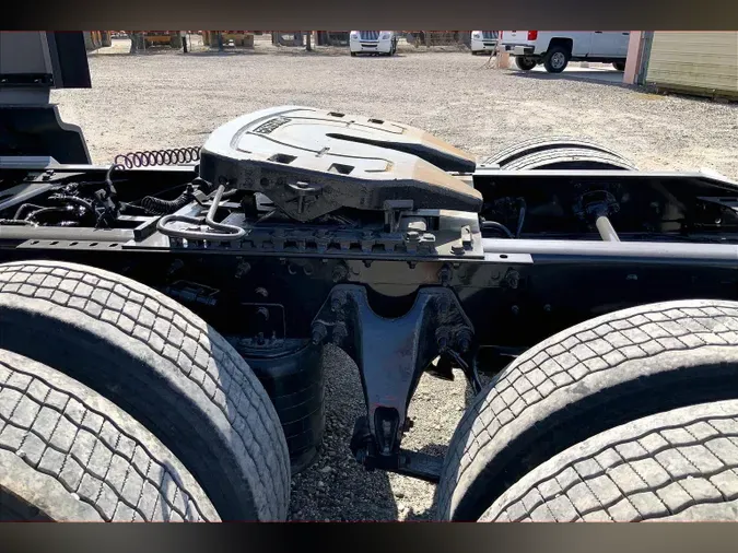 2022 INT LT625 6x4
