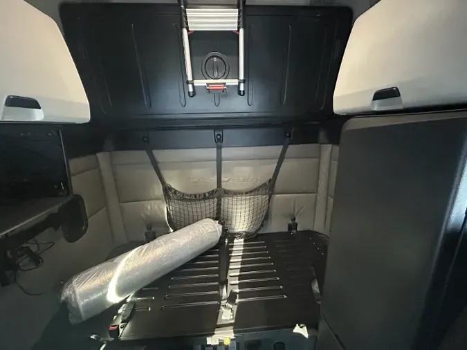 2022 Freightliner Cascadia