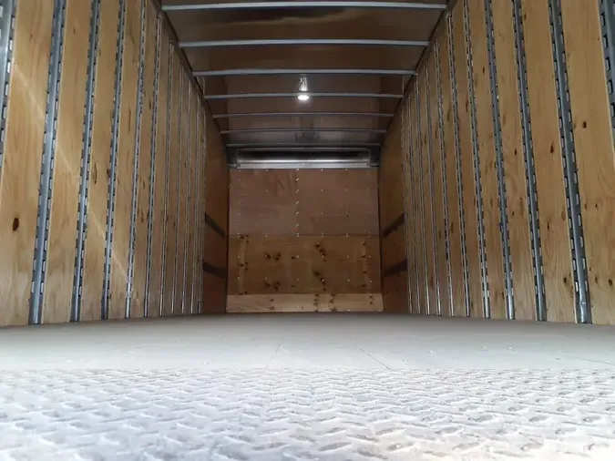 2020 FREIGHTLINER/MERCEDES M2 106