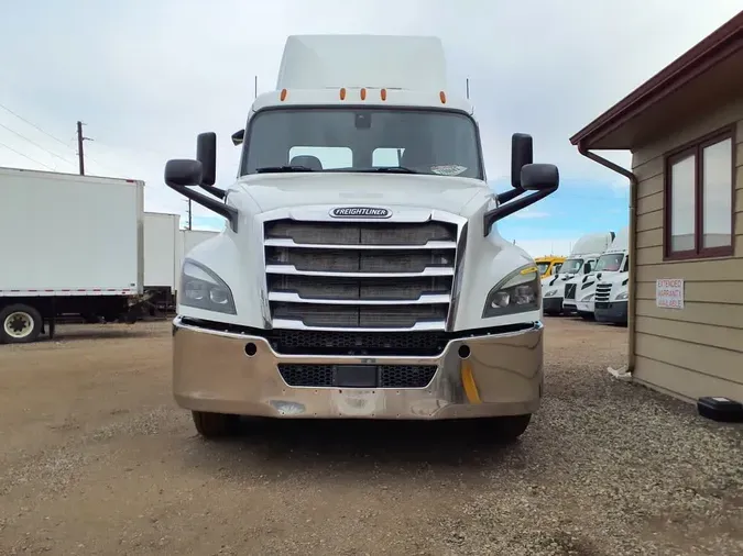 2019 FREIGHTLINER/MERCEDES NEW CASCADIA PX12664