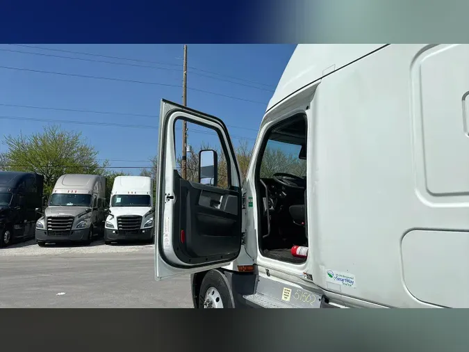 2021 Freightliner Cascadia