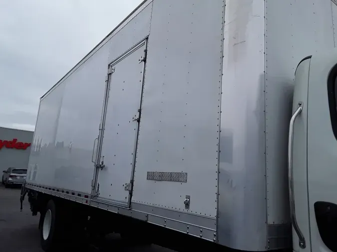 2018 FREIGHTLINER/MERCEDES M2 106