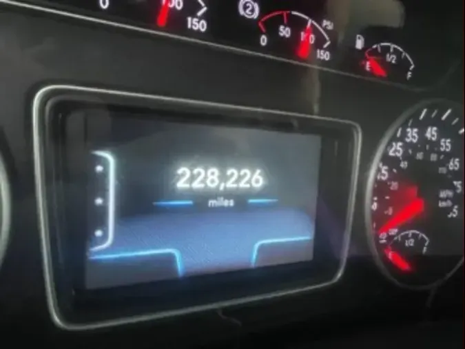 2020 NAVISTAR INTERNATIONAL MV607 (4X2)