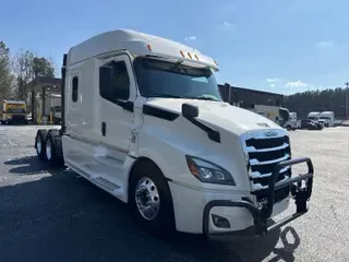 2020 FREIGHTLINER CA126
