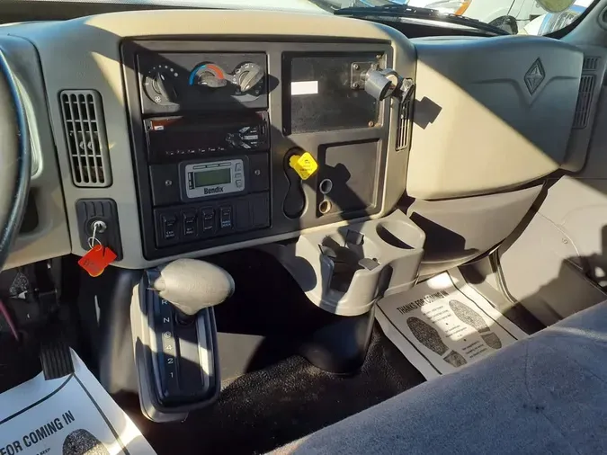 2019 NAVISTAR INTERNATIONAL 4300