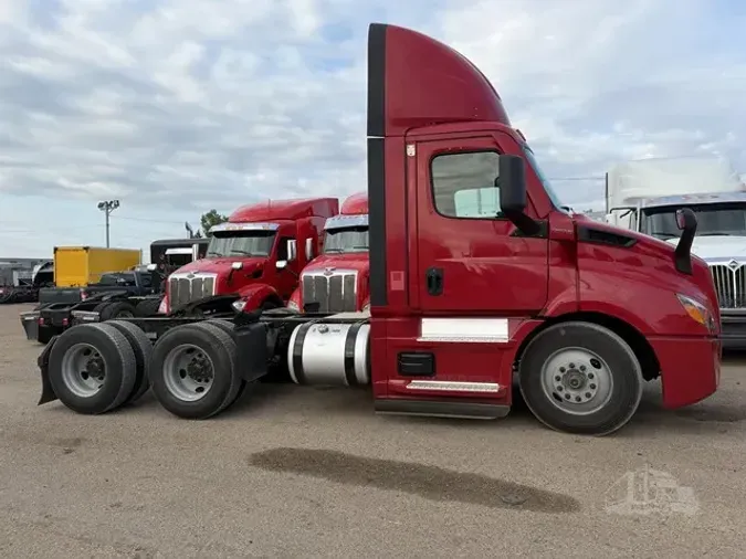 2022 FREIGHTLINER CASCADIA 11622bad47948604bf495bf2db7cf45b58d