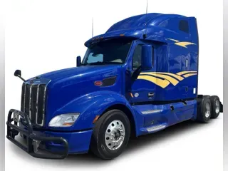 2022 Peterbilt 579