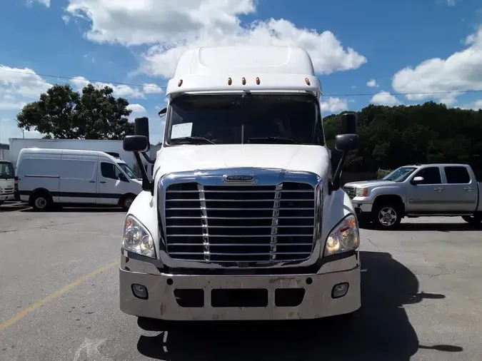 2019 FREIGHTLINER CASCADIA 125