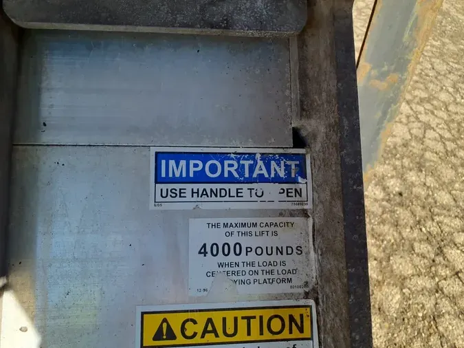 2019 FREIGHTLINER/MERCEDES M2 106