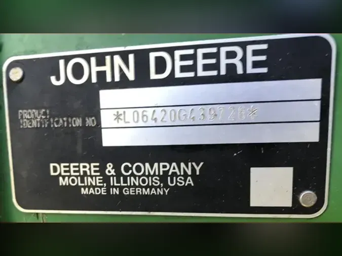 2005 John Deere 6420