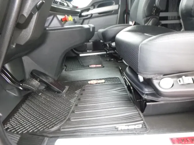 2024 Kenworth T68022c4d95f171157492b84d8dbd1a4db30