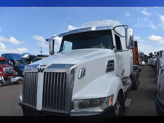 2017 WESTERN STAR 5700XE