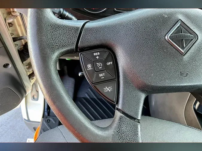 2019 INT LT625 6x4