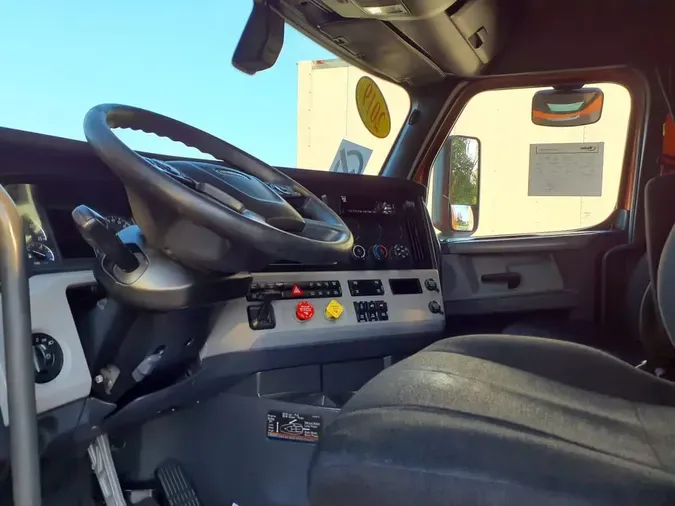 2019 FREIGHTLINER NEW CASCADIA PX12664