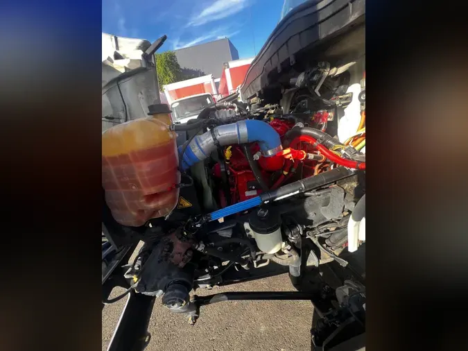 2020 NAVISTAR INTERNATIONAL MV607 (4X2)