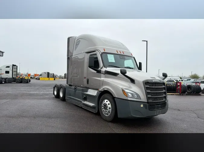 2025 Freightliner Cascadia 12622daad2645585cebaa41c7c8a3527401