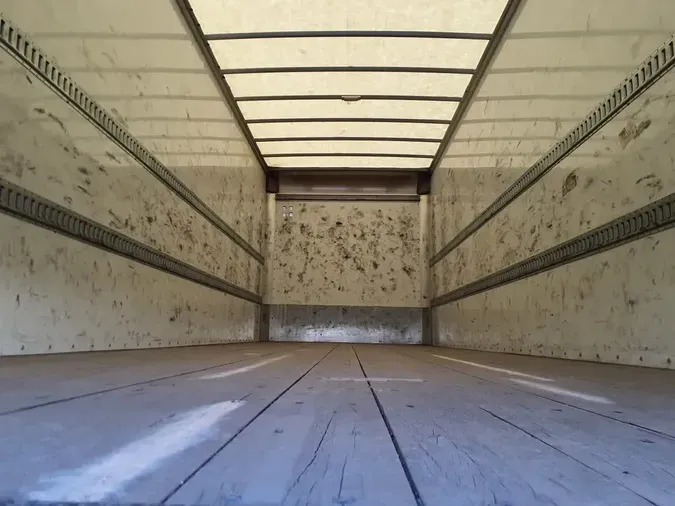 2022 FREIGHTLINER/MERCEDES M2 106