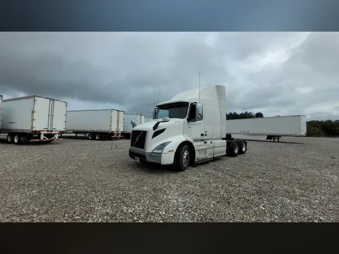 2019 Volvo VNL 740