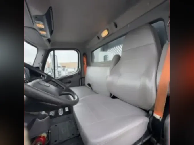 2019 FREIGHTLINER/MERCEDES M2 10622e5c5848c0886b6ea93279ffd1926b7