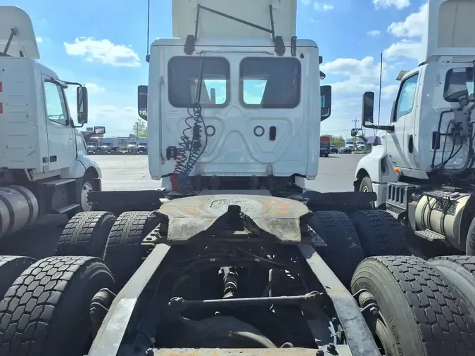 2019 FREIGHTLINER NEW CASCADIA PX12664