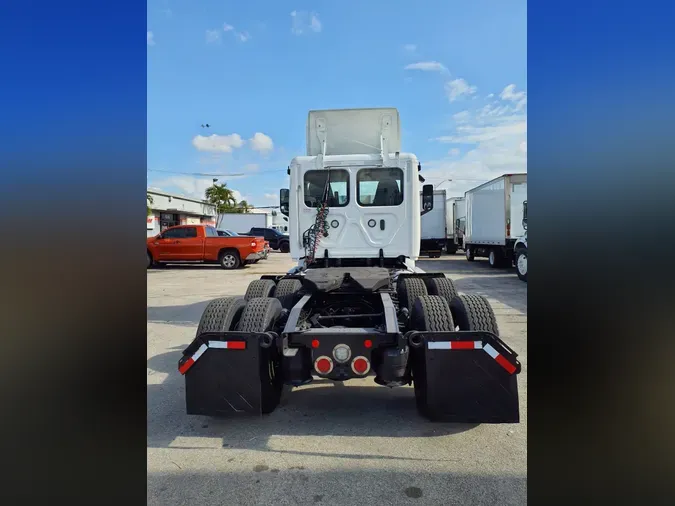 2019 FREIGHTLINER/MERCEDES NEW CASCADIA PX12664