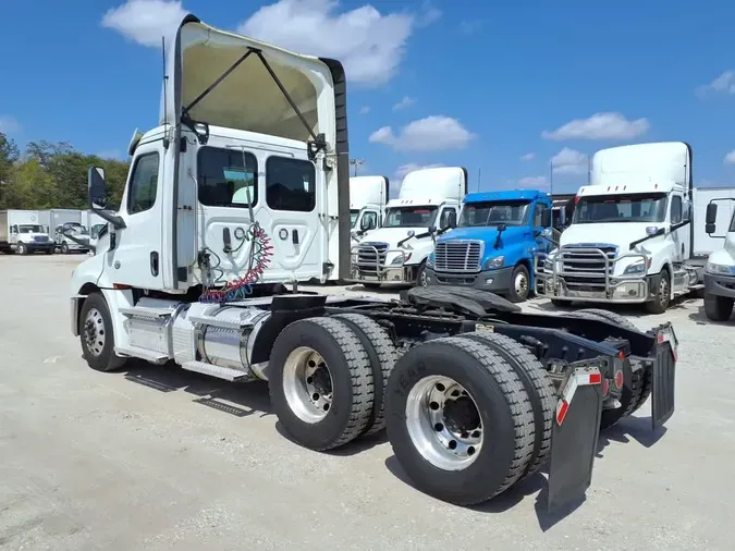 2020 FREIGHTLINER/MERCEDES NEW CASCADIA PX12664