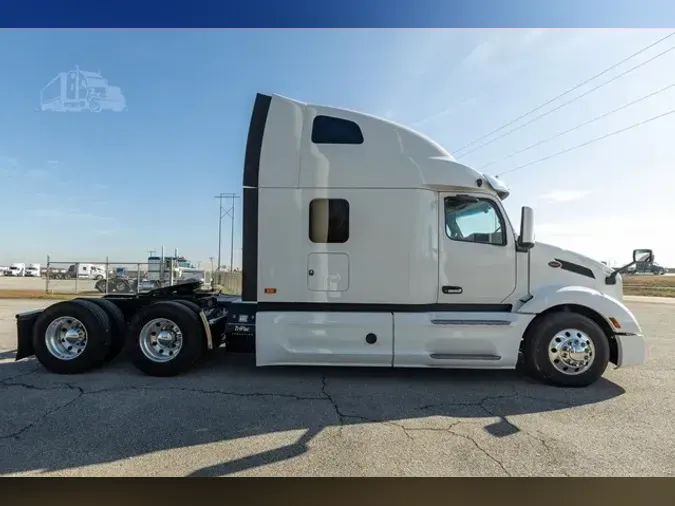 2022 PETERBILT 579