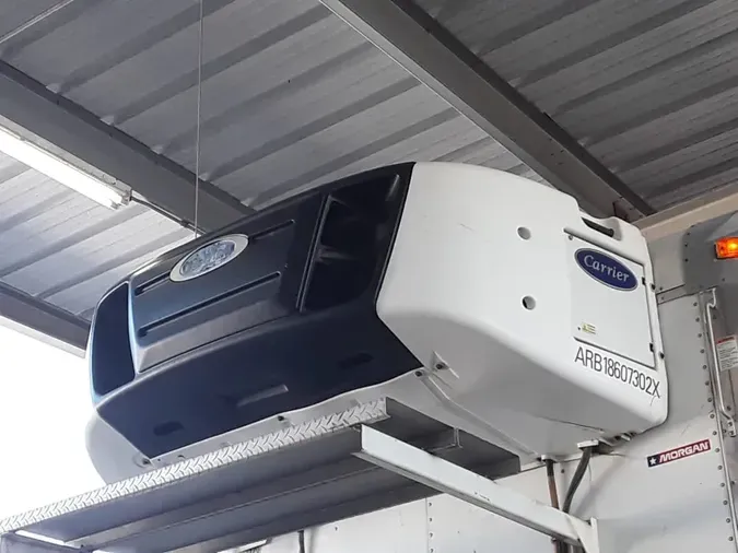 2018 FREIGHTLINER/MERCEDES M2 106