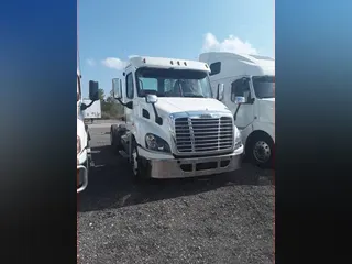 2018 FREIGHTLINER/MERCEDES CASCADIA 113