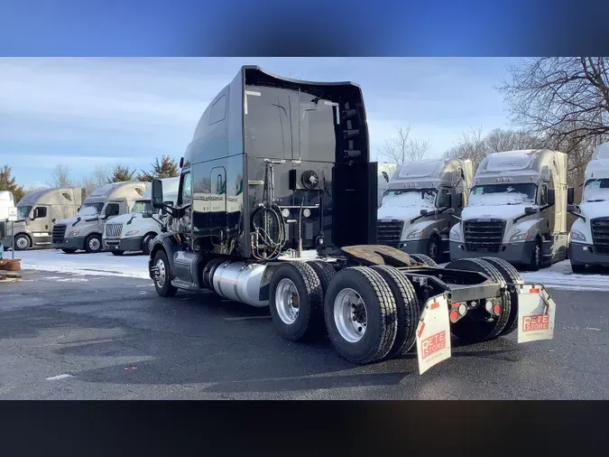 2021 Peterbilt 579