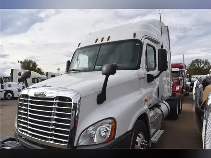 2012 FREIGHTLINER CASCADIA 125