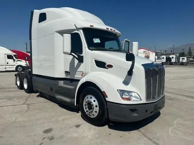 2021 Peterbilt 579