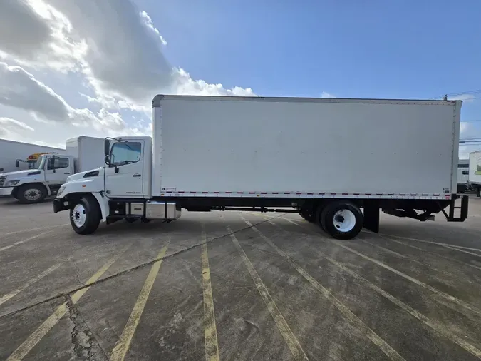 2017 Hino 268