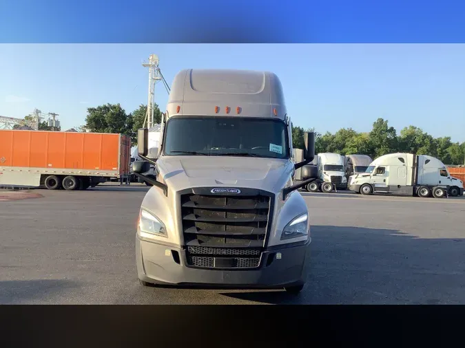2024 Freightliner Cascadia 126
