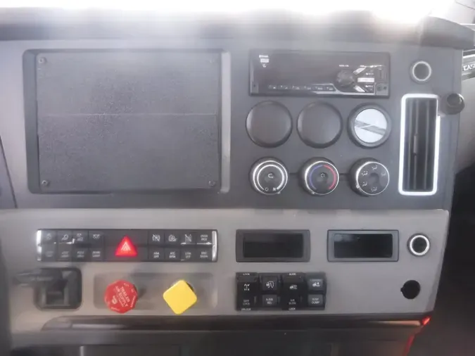 2019 FREIGHTLINER NEW CASCADIA 126