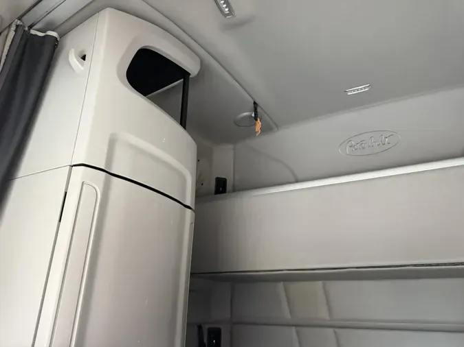 2021 Peterbilt 579230b0b95fb2e55bfc52639c73a149963