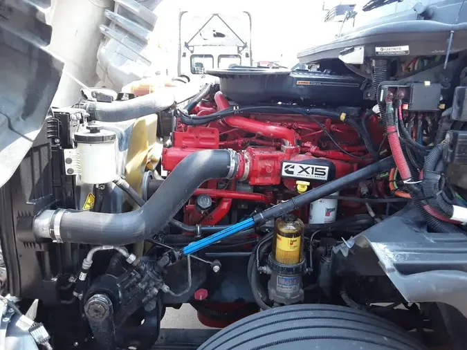 2019 NAVISTAR INTERNATIONAL LT625 SLPR CAB
