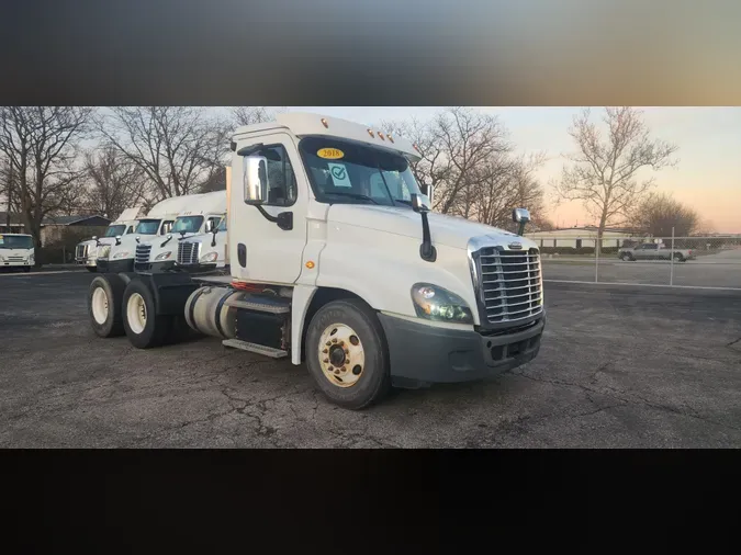 2018 FREIGHTLINER/MERCEDES CASCADIA 125