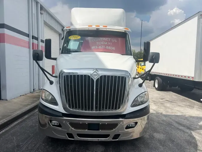 2019 NAVISTAR INTERNATIONAL RH613 DAYCAB S/A