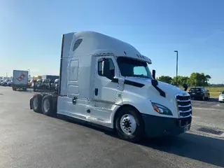 2019 FREIGHTLINER T12664ST