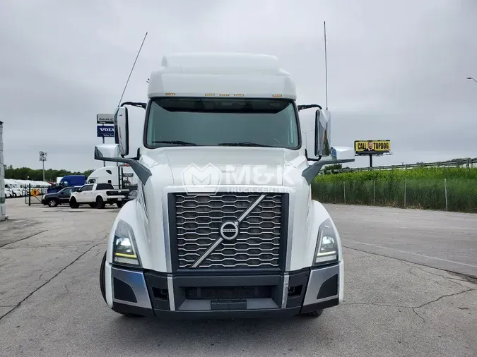 2020 VOLVO VNL64T760