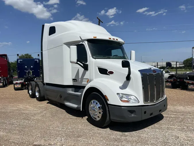 2021 Peterbilt 579