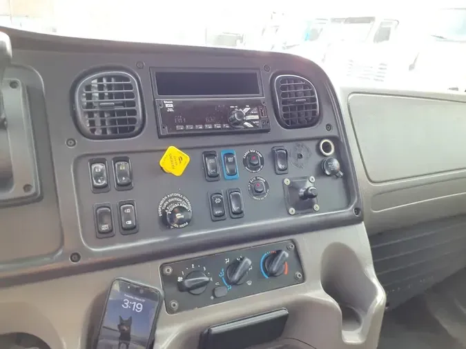 2020 FREIGHTLINER/MERCEDES M2 10623155b0f916b45685fa342fb37ebf013