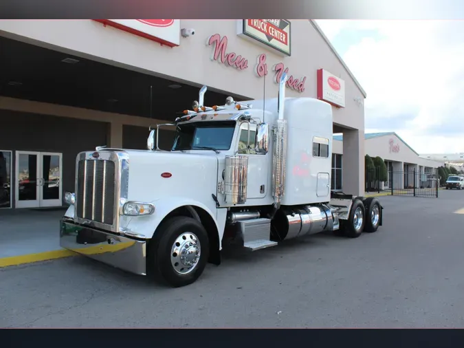 2022 Peterbilt 389