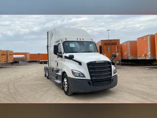 2023 Freightliner Cascadia 126