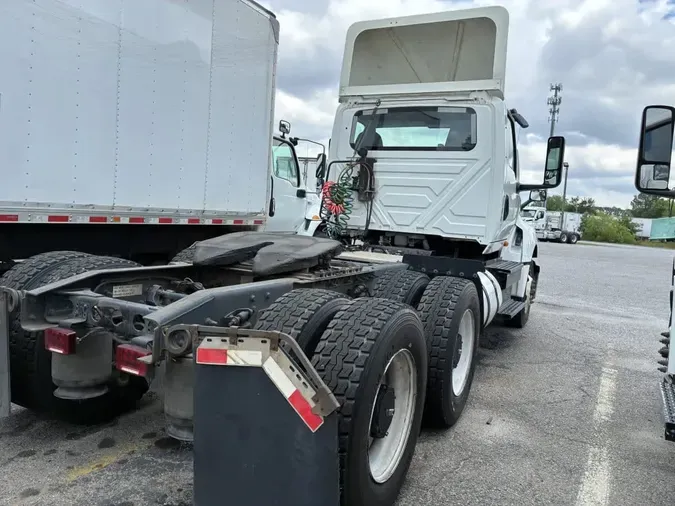 2020 NAVISTAR INTERNATIONAL LT625 DAYCAB T/A2323d2a207e4b332f8fbdce232ac0746
