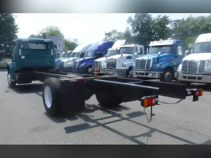 2020 FREIGHTLINER M2 106