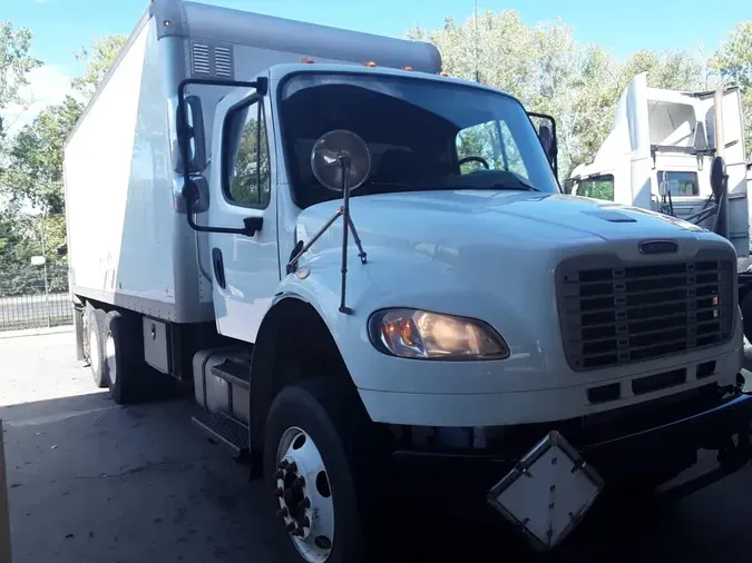 2018 FREIGHTLINER M2 106