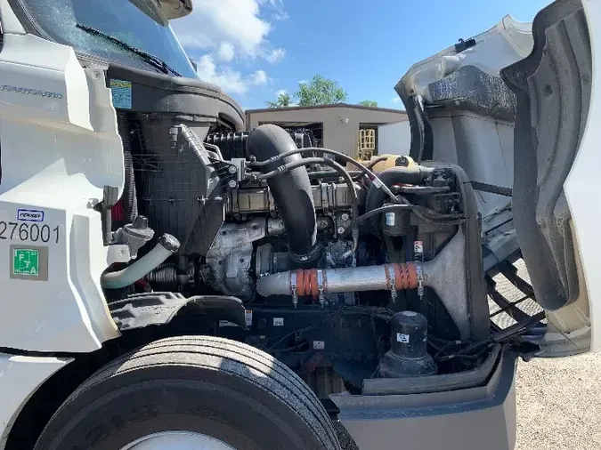 2020 Freightliner T12664ST