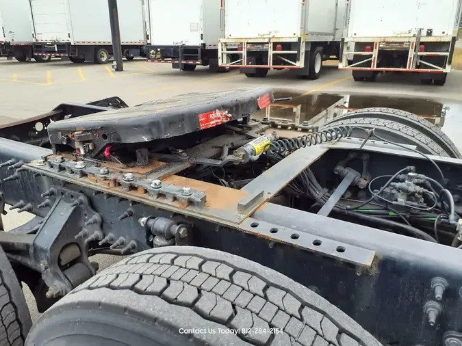 2020 VOLVO VNL64T-760